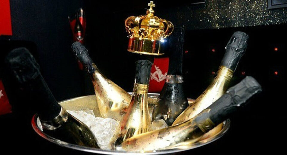 led crown crown champagne crown light up crown nite sparx led nite sparx vip crown flashing crown led champagne crown 86374