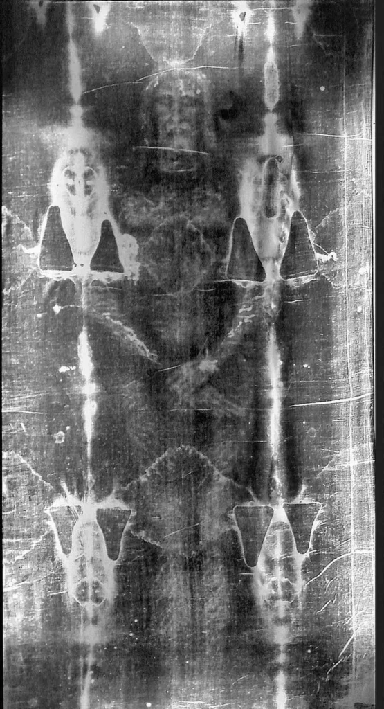 0 e9f0a5b0 b39e 4d25 a097 f71a8f704259 associated2