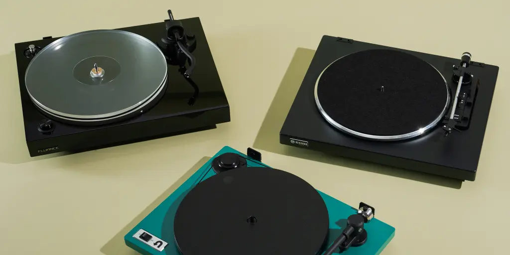 turntables 2048px 00419 2x1 1
