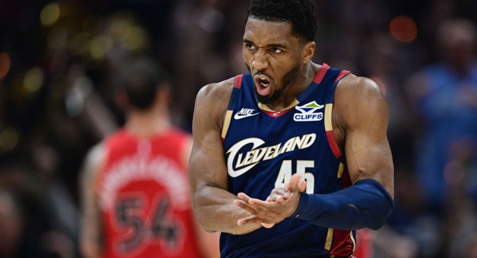 0 Cavs Mitchell
