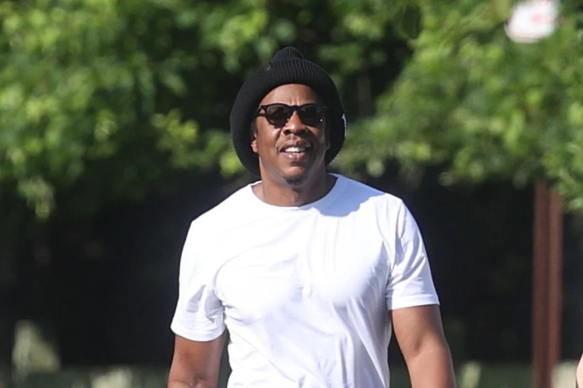 article2 JayZ Breaks Ya