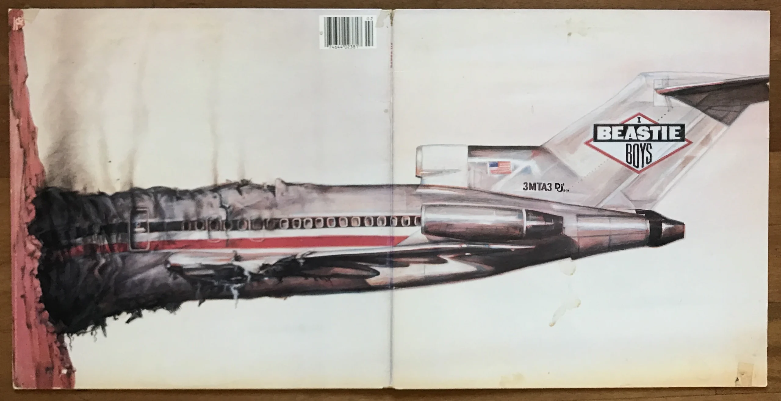 beastie boys licensed to ill 1986 v0 FX39zhUPJhHZP4zeo3AyAjZJqqA4WPv8cknaGXiuxww